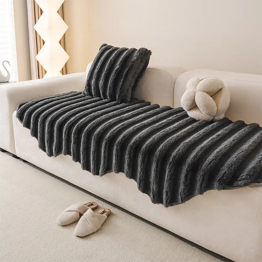 Housse de canapé en peluche moelleuse décorative pour protéger les meubles - Image 5