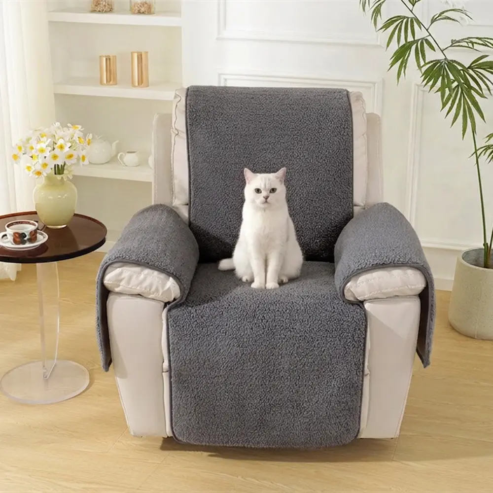 Housse de fauteuil inclinable en fausse fourrure sherpa épaisse et douce avec des sangles élastiques. - Image 11