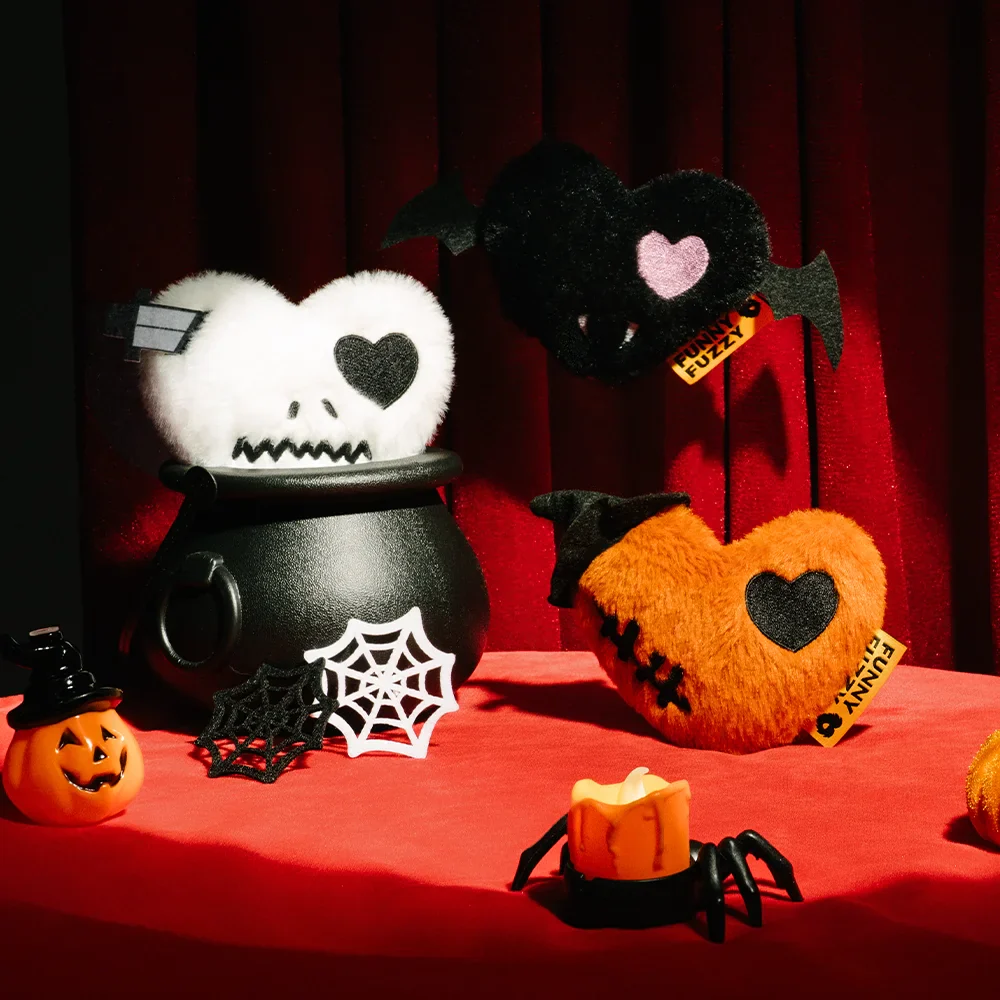 Jouet pour chien en peluche avec couinement spécial Halloween - Bat Heart - Image 4