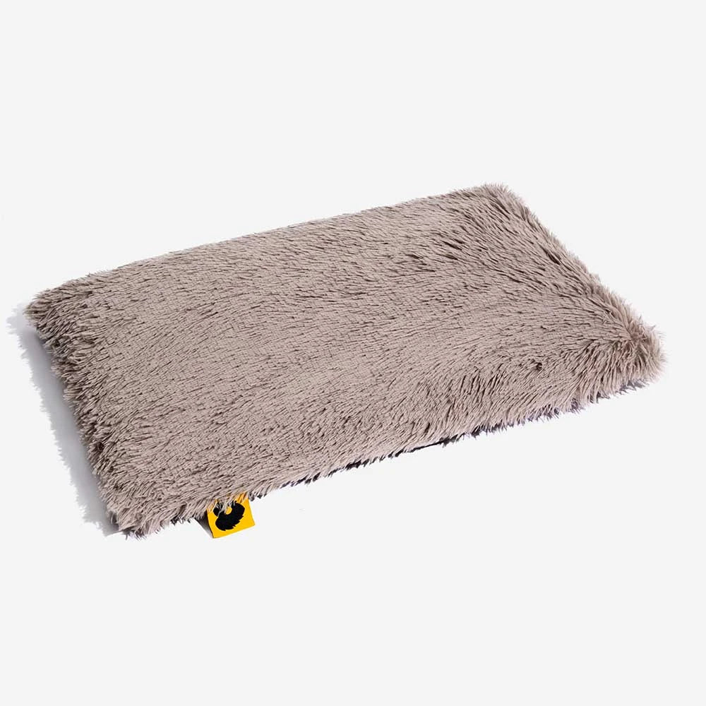 Tapis en peluche réversible à motif carreaux pour chien - Image 15